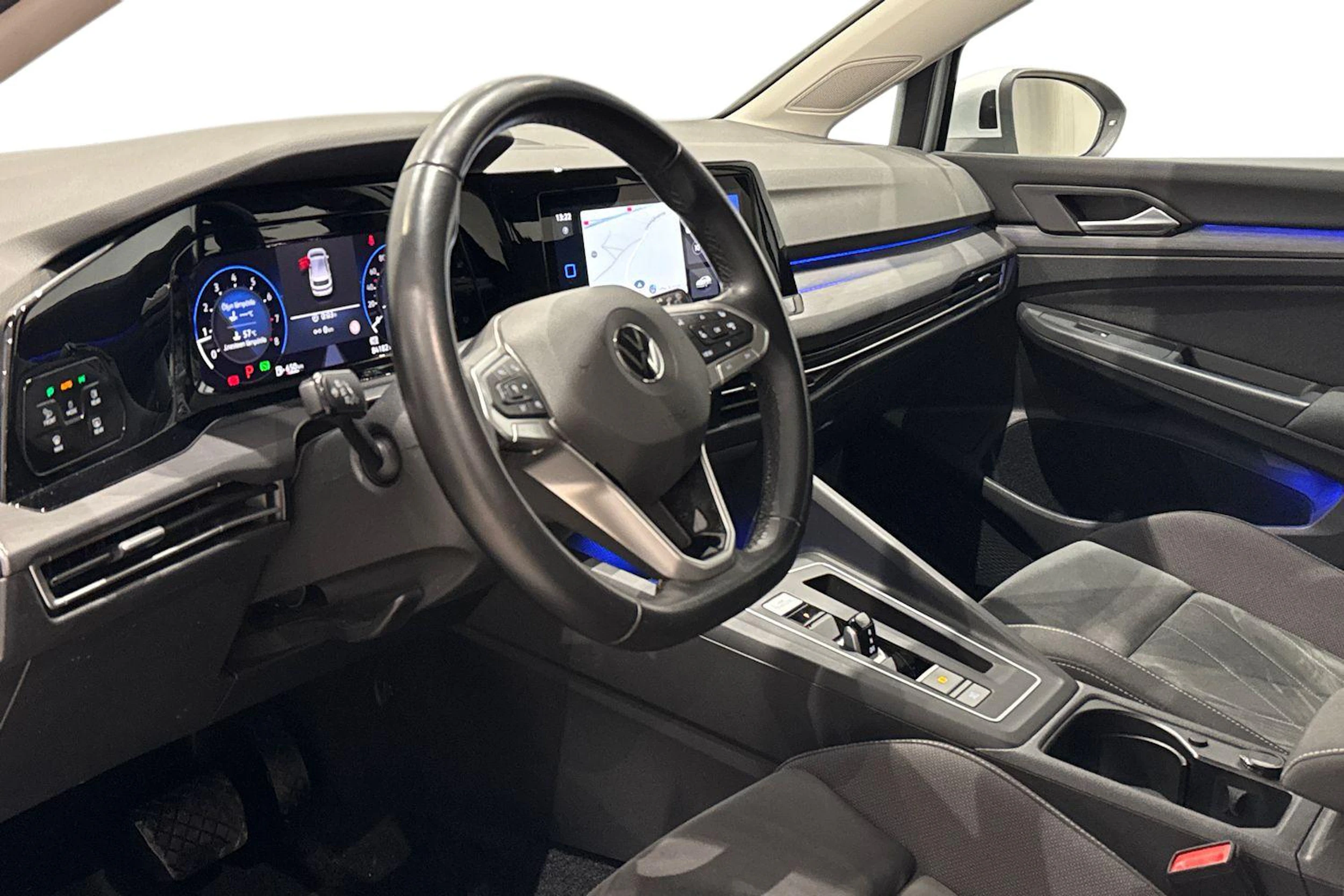 hopea Volkswagen Golf 2021 kuva 6.