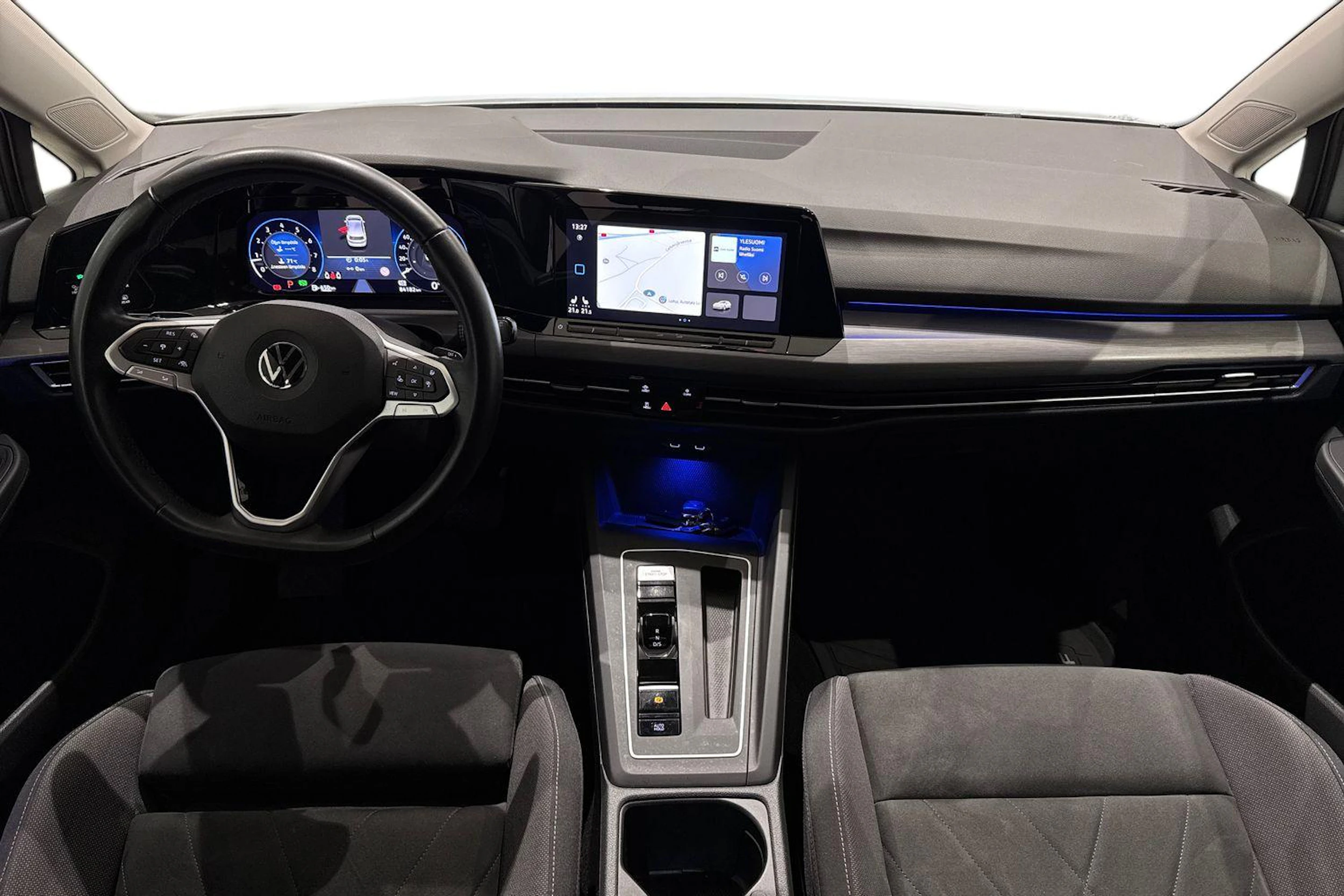 hopea Volkswagen Golf 2021 kuva 7.