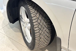 hopea Volkswagen Golf 2021 kuva 10.