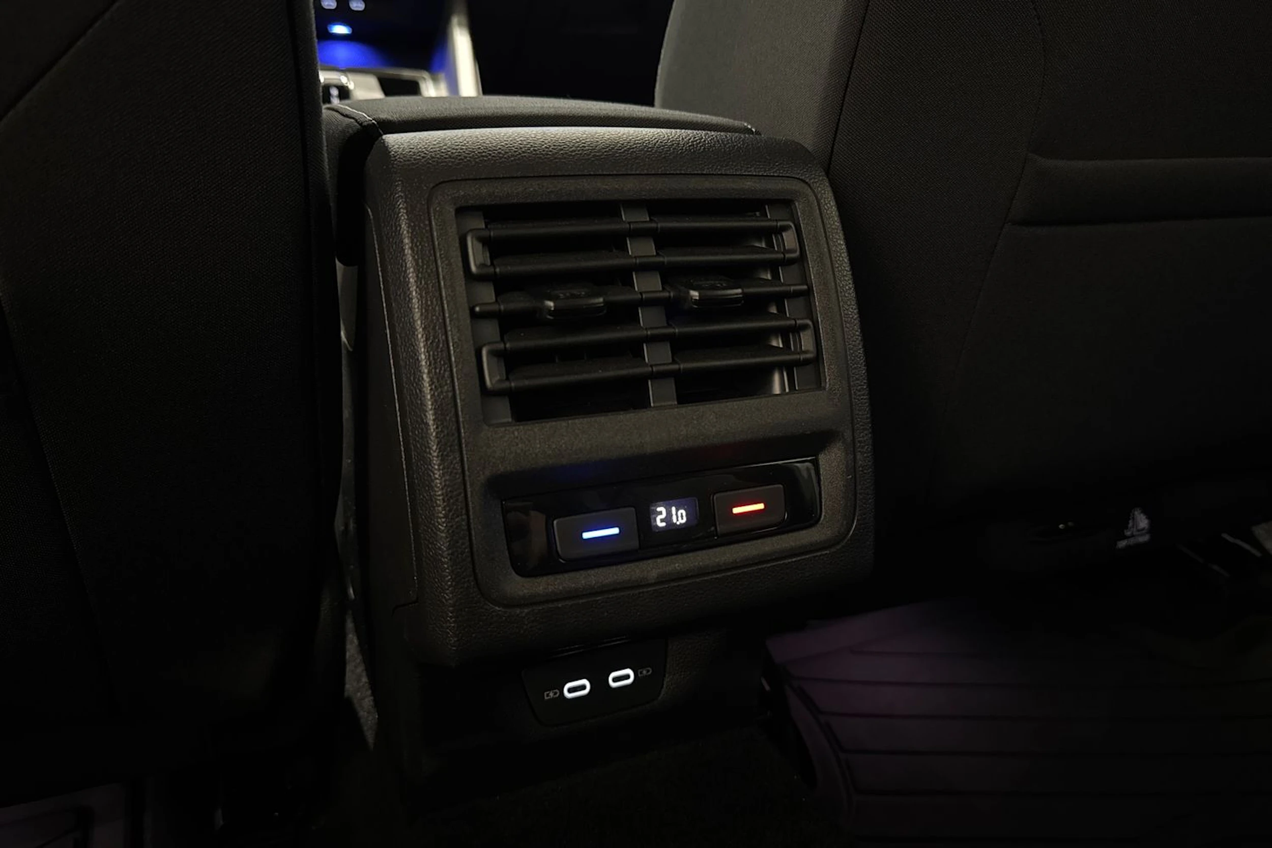 hopea Volkswagen Golf 2021 kuva 15.