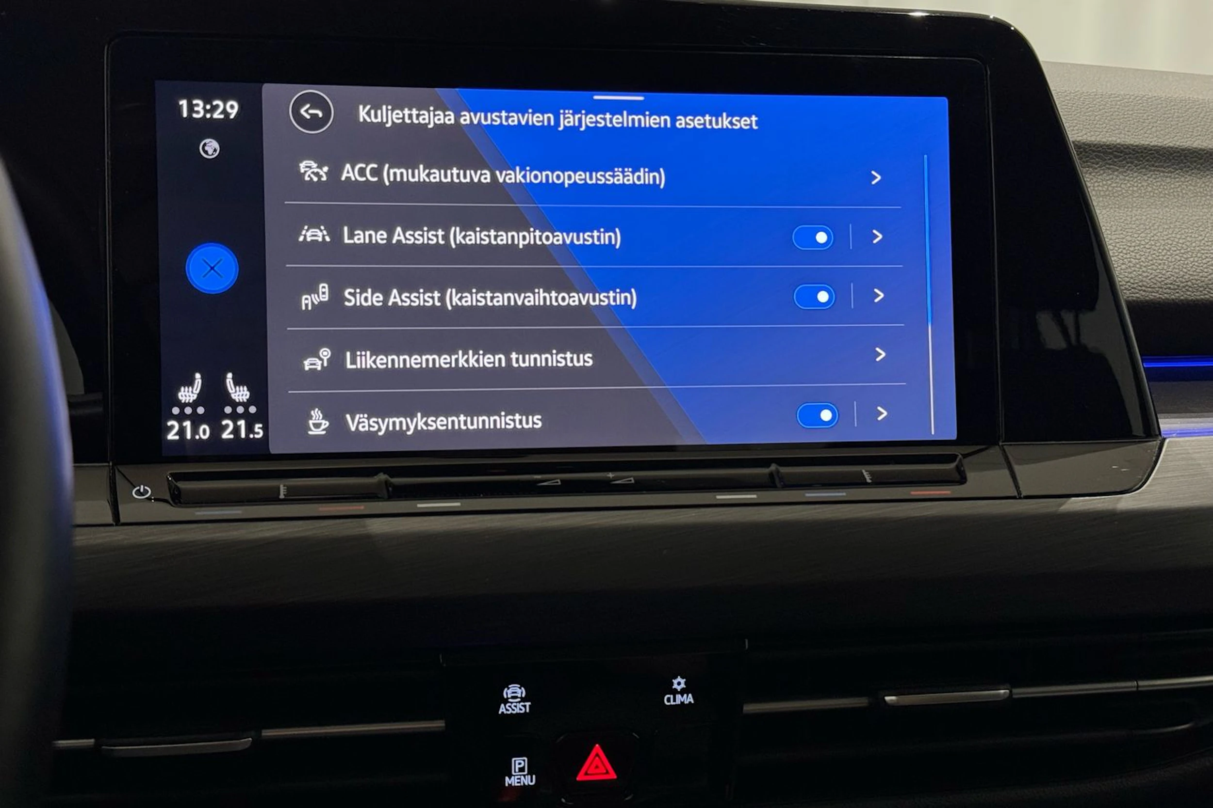 hopea Volkswagen Golf 2021 kuva 23.