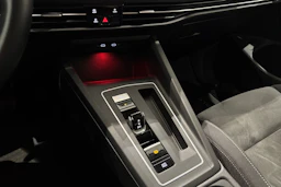 hopea Volkswagen Golf 2021 kuva 28.