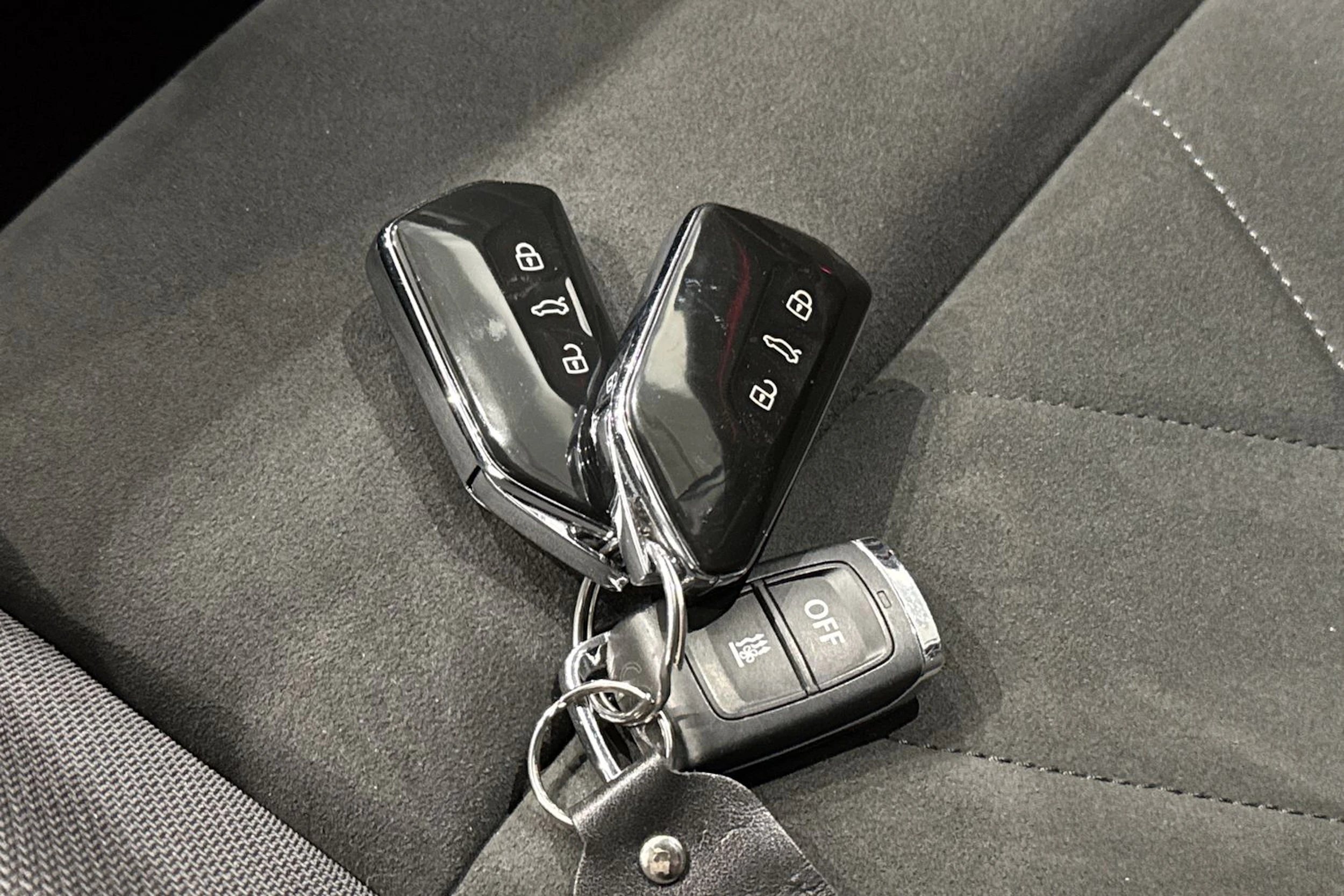 hopea Volkswagen Golf 2021 kuva 29.