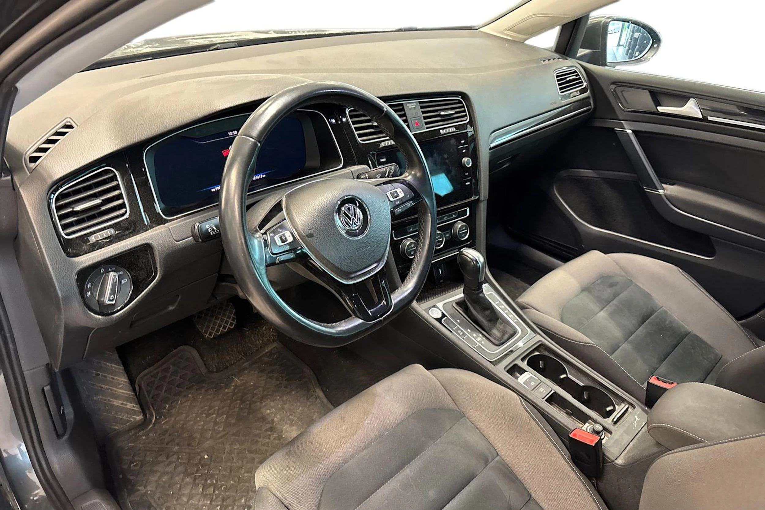 met. harmaa Volkswagen Golf 2020 kuva 3.