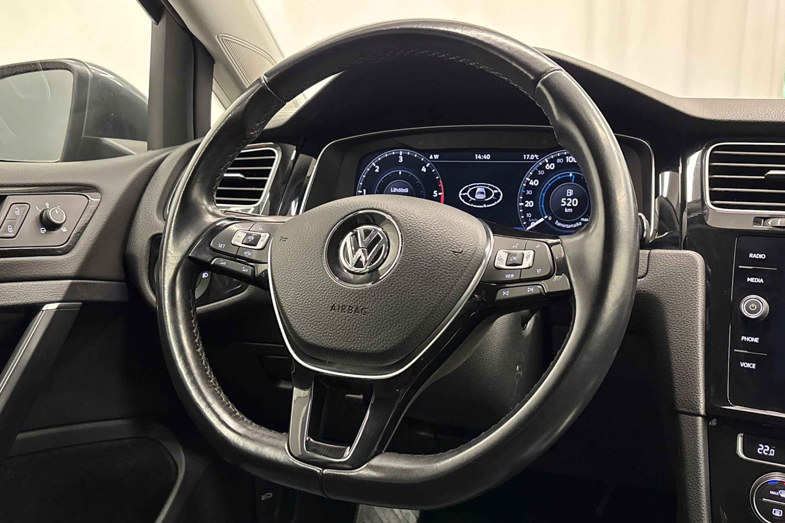 met. harmaa Volkswagen Golf 2020 kuva 12.