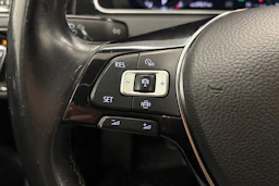 met. harmaa Volkswagen Golf 2020 kuva 13.