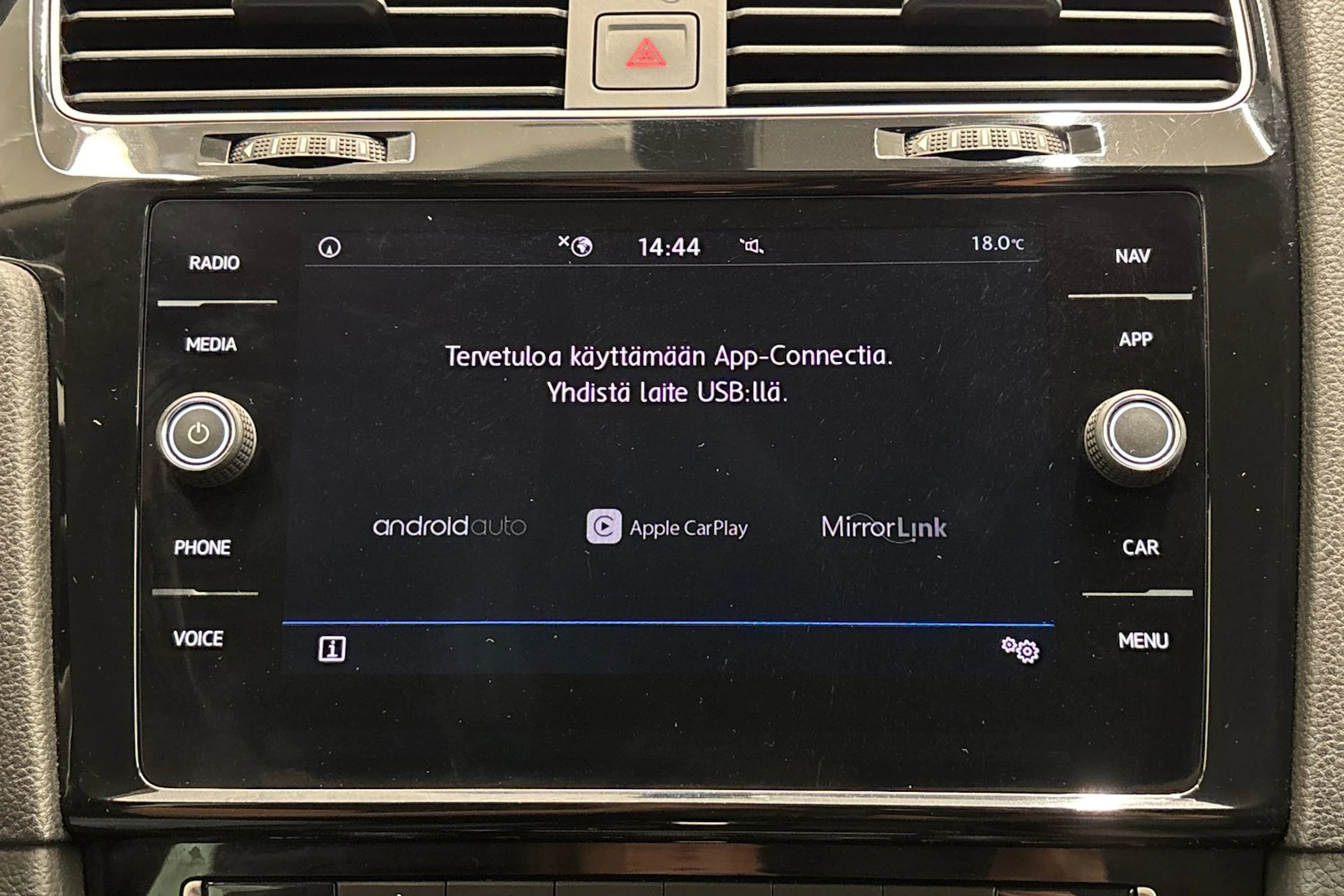 met. harmaa Volkswagen Golf 2020 kuva 20.