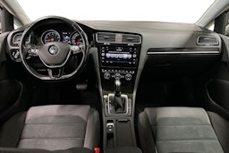 valkoinen Volkswagen Golf 2020 kuva 9.