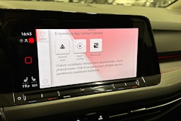 musta Volkswagen Golf 2021 kuva 24.