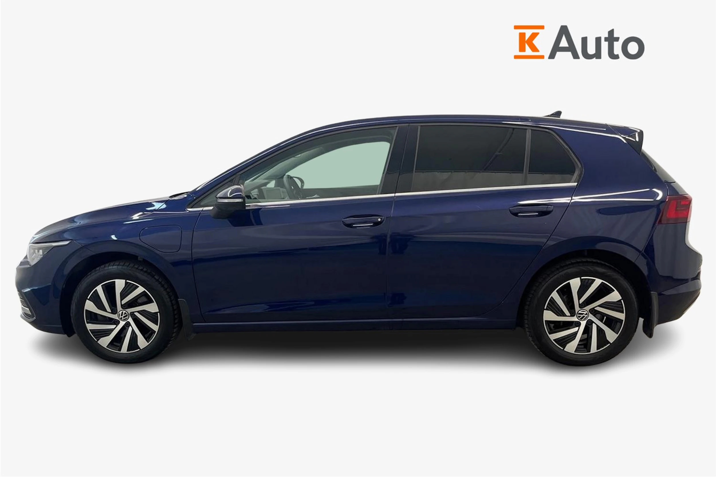 Sininen Volkswagen GOLF 2021 kuva 7.