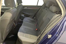 Sininen Volkswagen GOLF 2021 kuva 11.