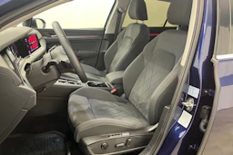Sininen Volkswagen GOLF 2021 kuva 16.