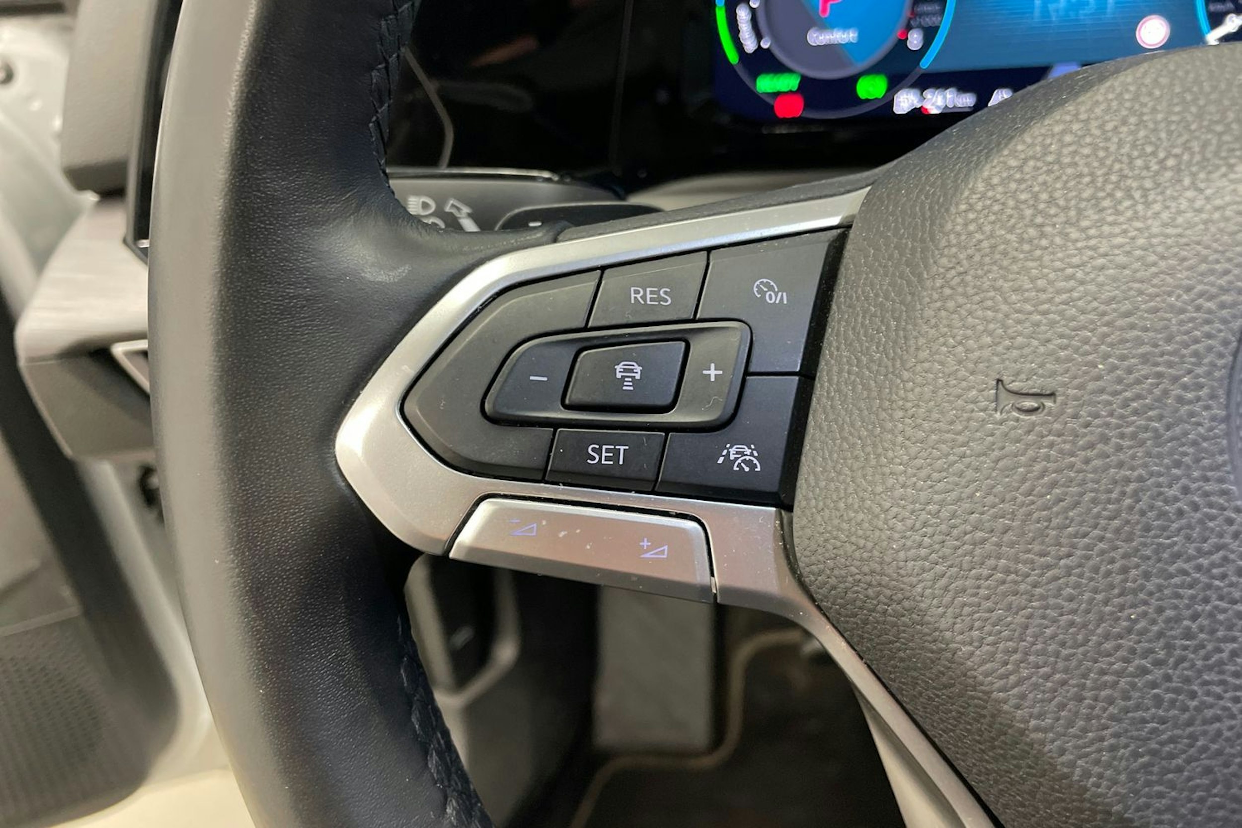 Hopea Volkswagen GOLF 2020 kuva 16.