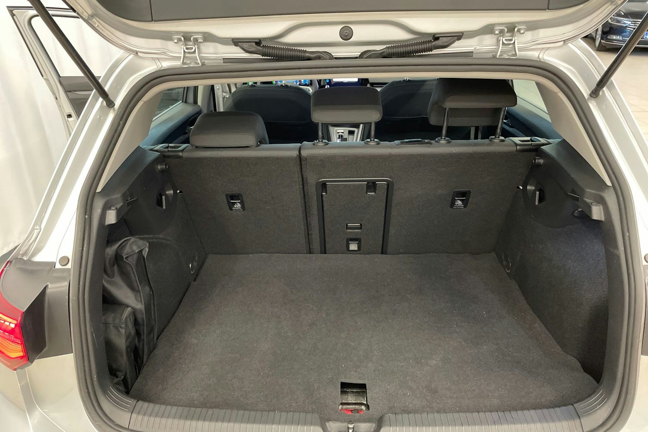 Hopea Volkswagen GOLF 2020 kuva 21.