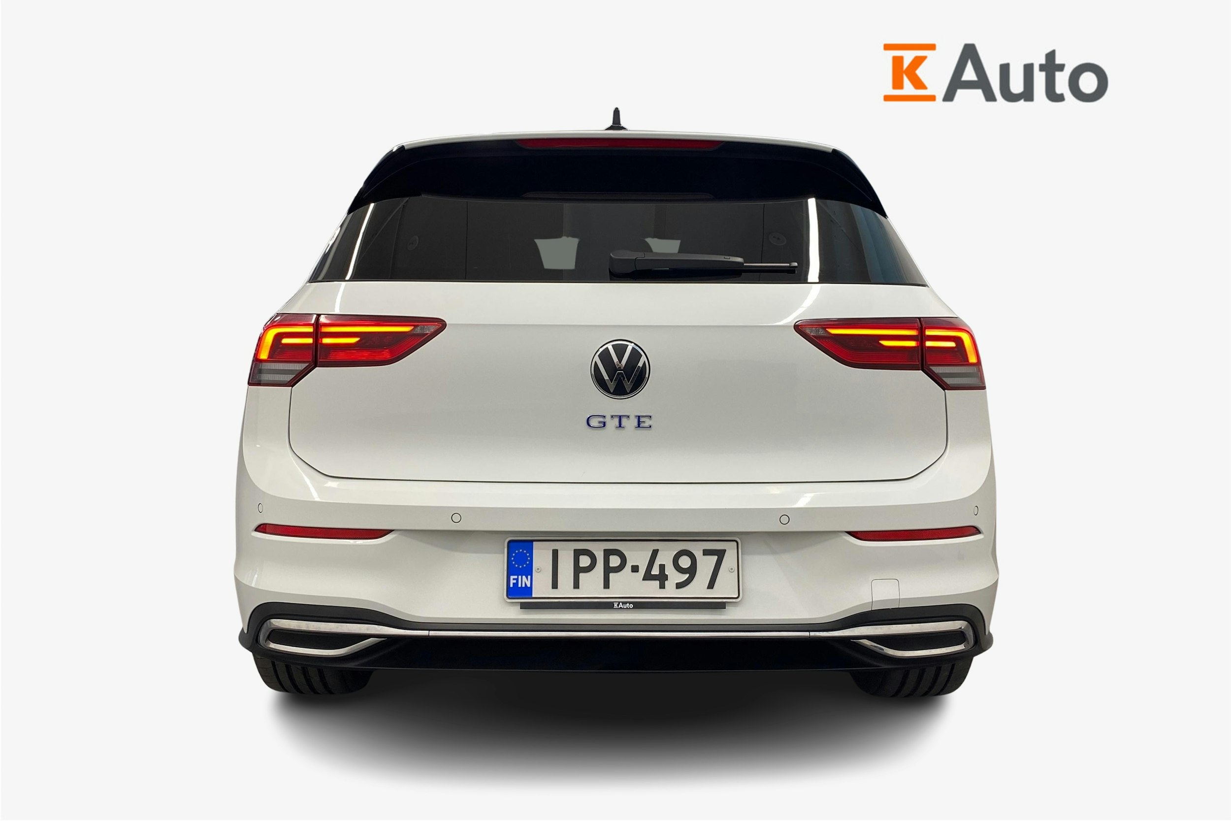 valkoinen Volkswagen Golf 2020 kuva 3.