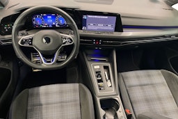 valkoinen Volkswagen Golf 2020 kuva 9.