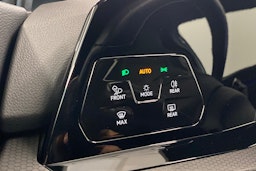 valkoinen Volkswagen Golf 2020 kuva 21.