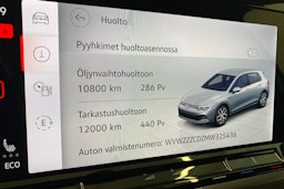 valkoinen Volkswagen Golf 2020 kuva 28.