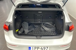 valkoinen Volkswagen Golf 2020 kuva 33.