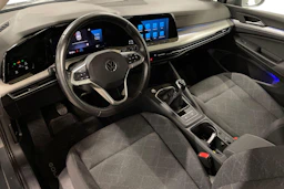 harmaa Volkswagen Golf 2020 kuva 6.