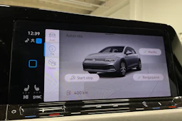 harmaa Volkswagen Golf 2020 kuva 16.