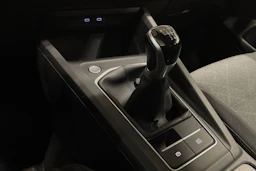 harmaa Volkswagen Golf 2020 kuva 18.
