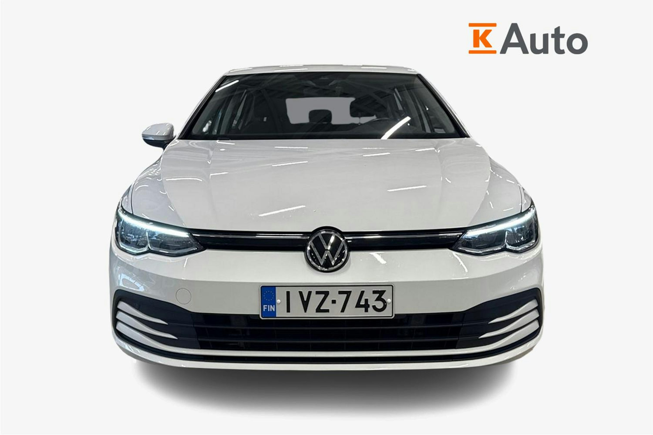 valkoinen Volkswagen Golf 2020 kuva 5.