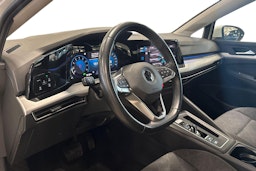 valkoinen Volkswagen Golf 2020 kuva 7.