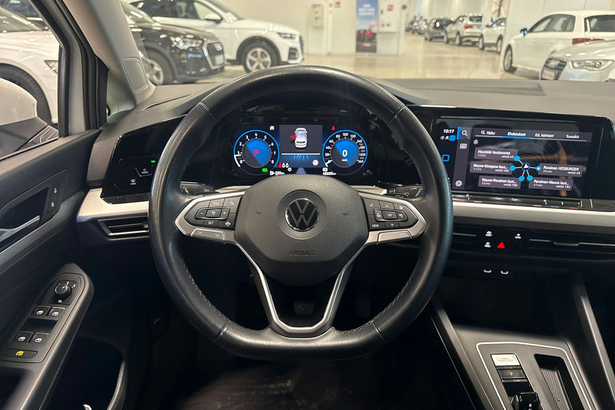 valkoinen Volkswagen Golf 2020 kuva 14.