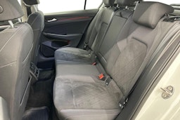 Valkoinen Volkswagen GOLF 2020 kuva 8.