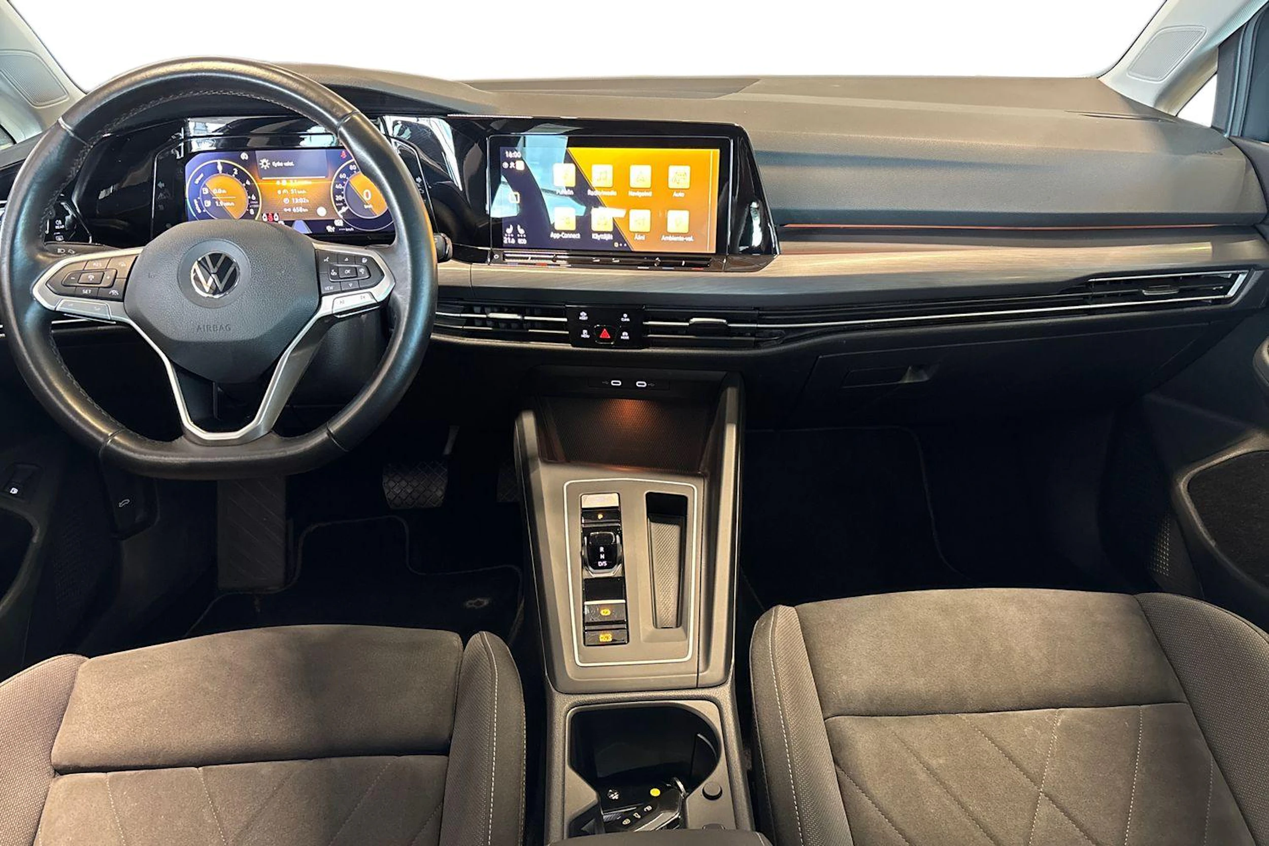 Harmaa Volkswagen GOLF 2020 kuva 7.