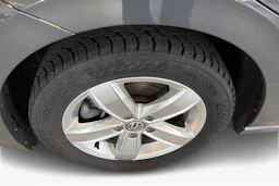 Harmaa Volkswagen GOLF 2020 kuva 9.