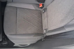 valkoinen Volkswagen Golf 2021 kuva 11.