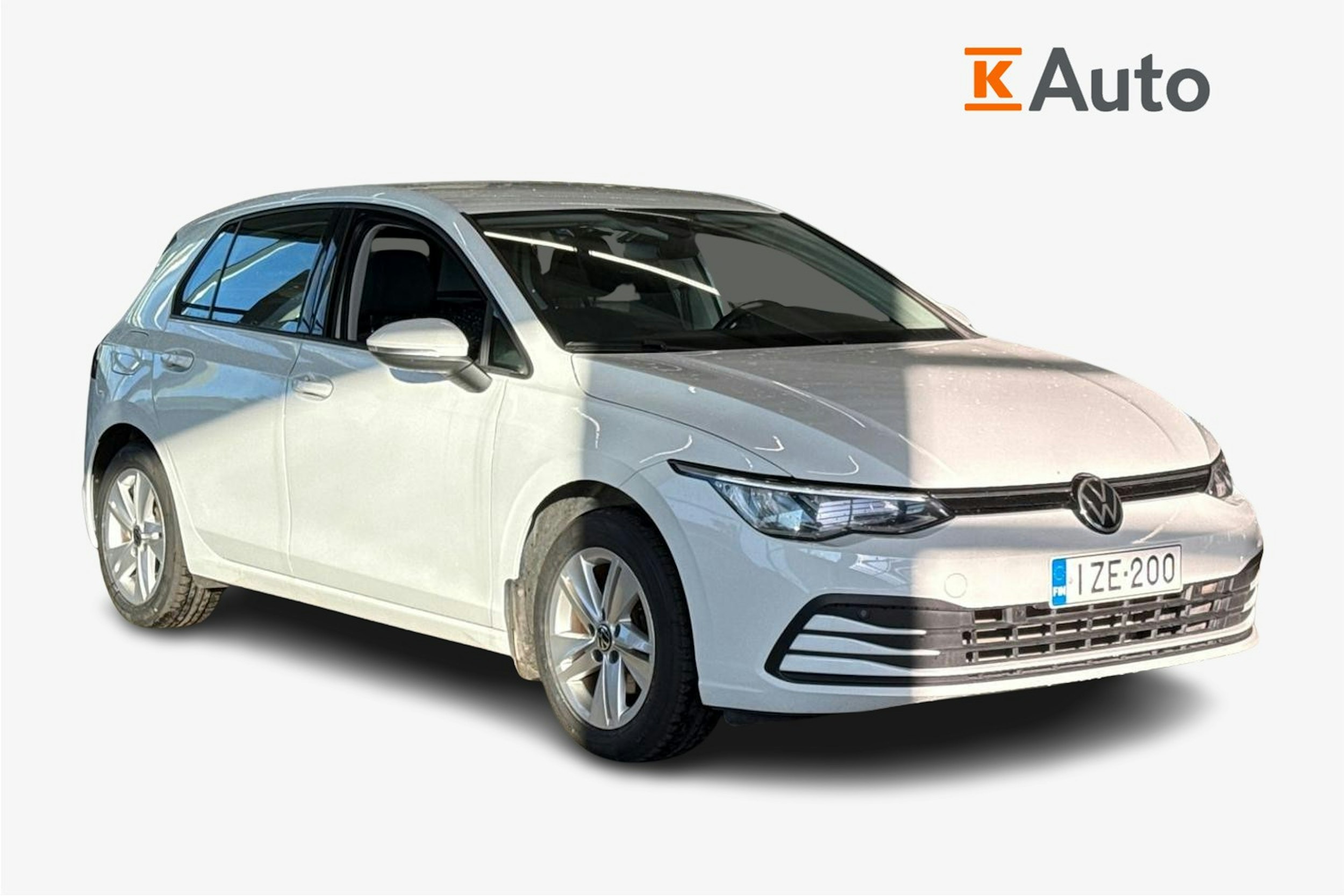 valkoinen Volkswagen Golf 2020 kuva 1.