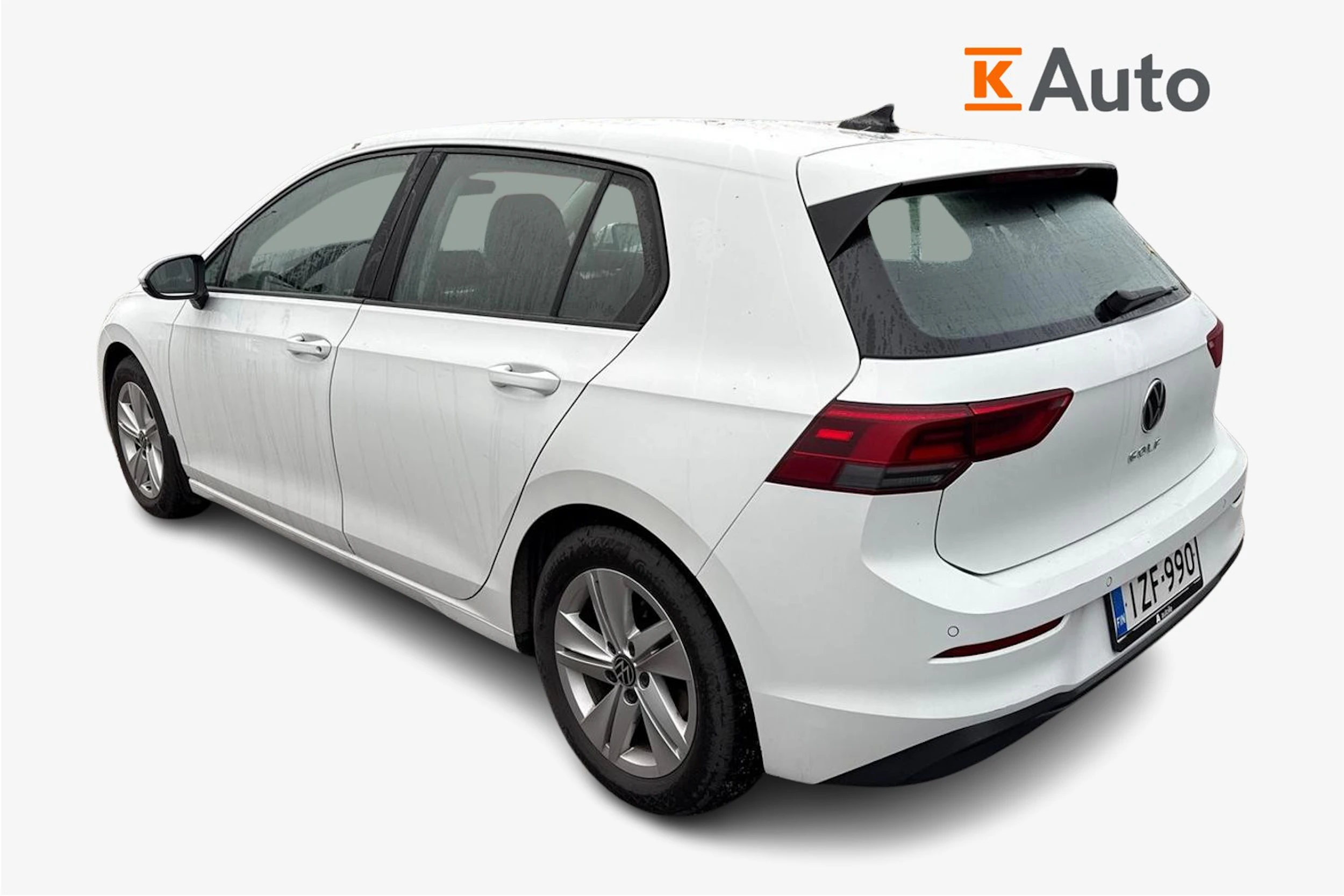 valkoinen Volkswagen Golf 2020 kuva 2.