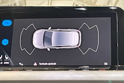valkoinen Volkswagen Golf 2021 kuva 30.