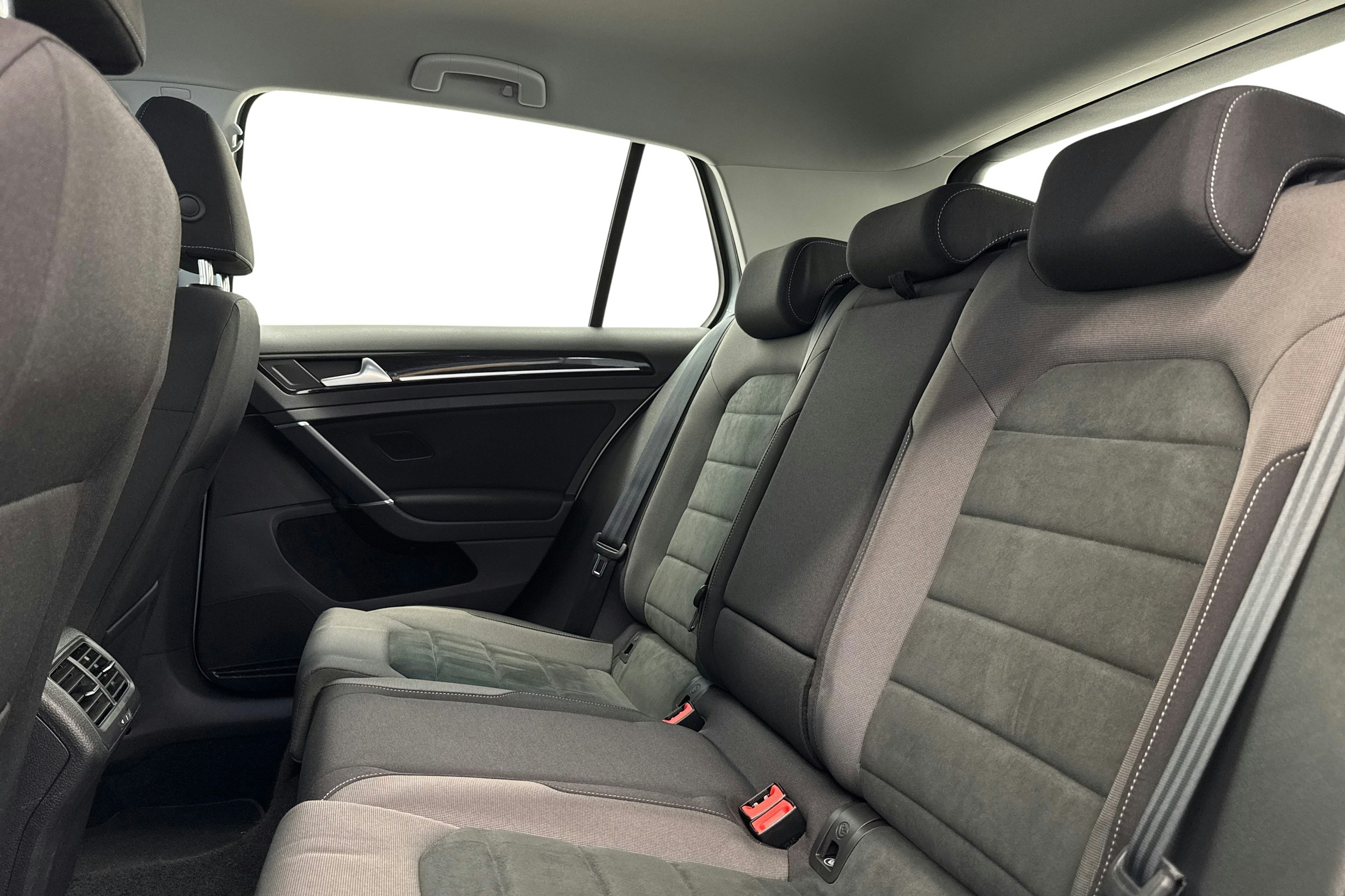hopea Volkswagen Golf 2020 kuva 8.