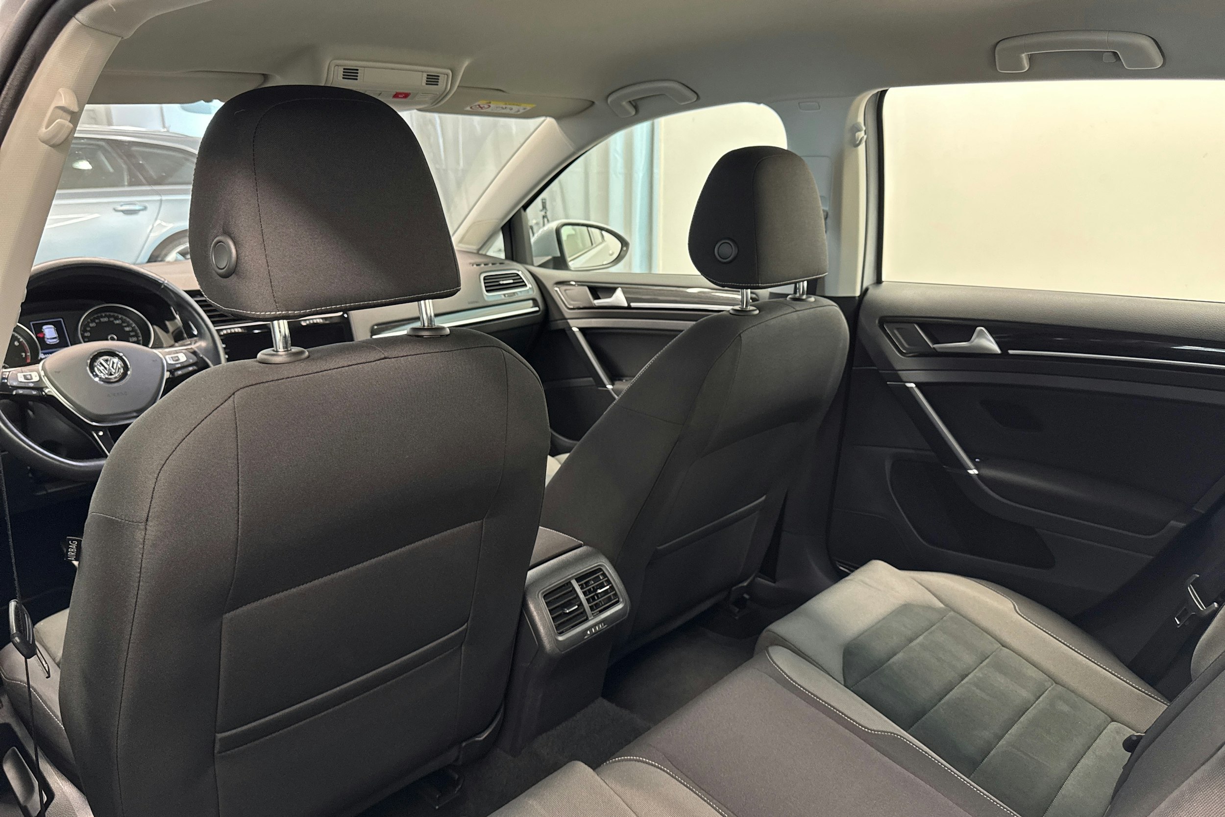 hopea Volkswagen Golf 2020 kuva 11.
