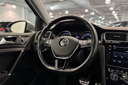hopea Volkswagen Golf 2020 kuva 14.