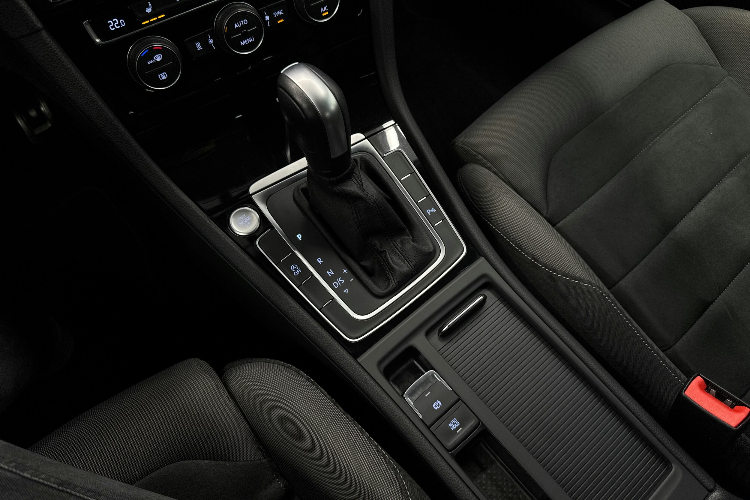 hopea Volkswagen Golf 2020 kuva 22.