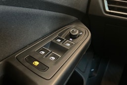 valkoinen Volkswagen Golf 2020 kuva 16.