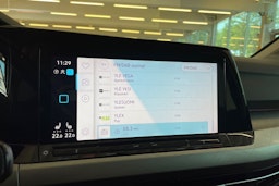 valkoinen Volkswagen Golf 2020 kuva 20.