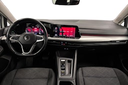 valkoinen Volkswagen Golf 2021 kuva 9.