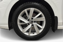 valkoinen Volkswagen Golf 2021 kuva 11.