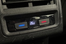 valkoinen Volkswagen Golf 2021 kuva 15.