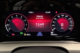 valkoinen Volkswagen Golf 2021 kuva 20.