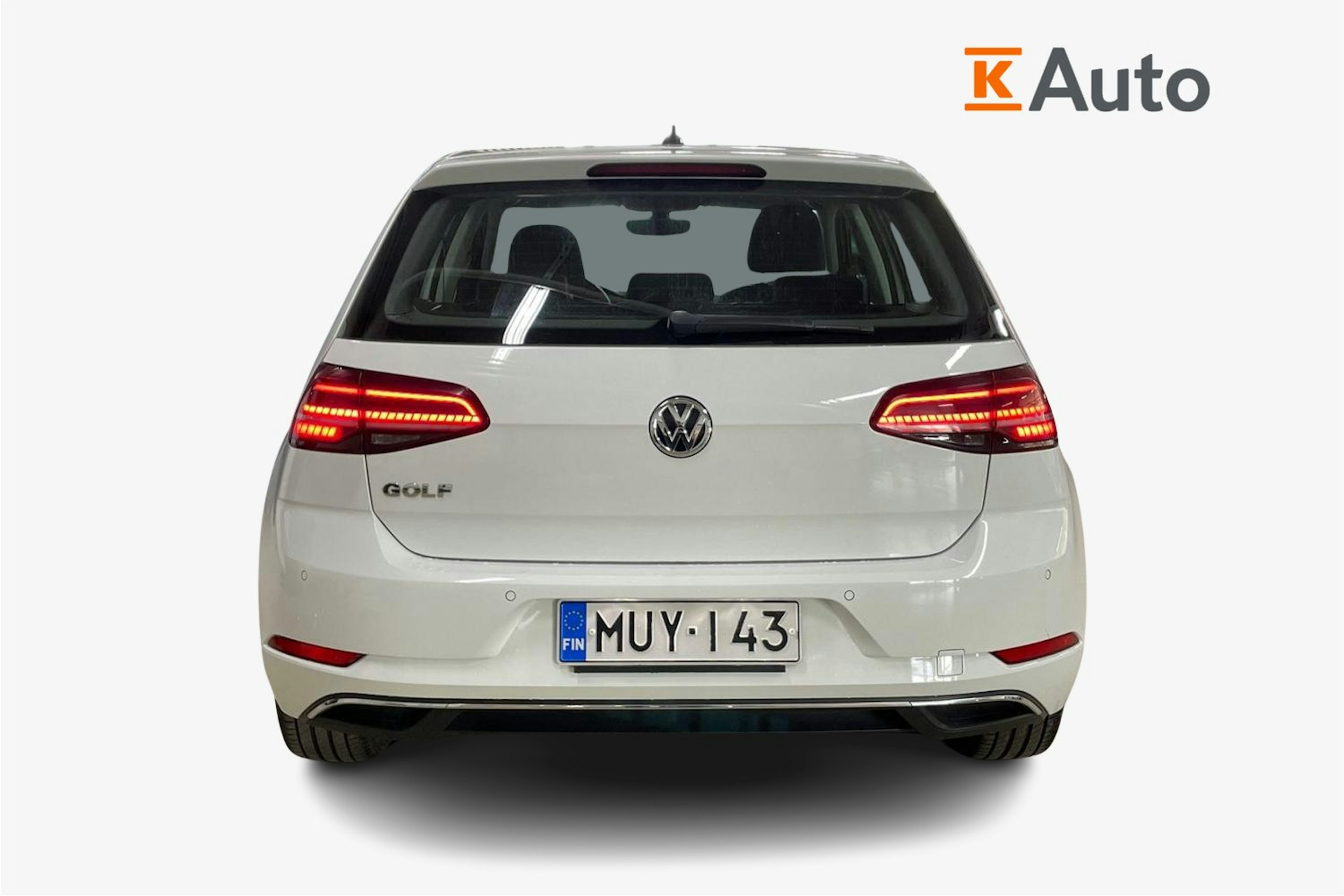 Valkoinen Volkswagen GOLF 2020 kuva 3.