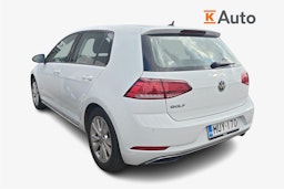 valkoinen Volkswagen Golf 2020 kuva 2.