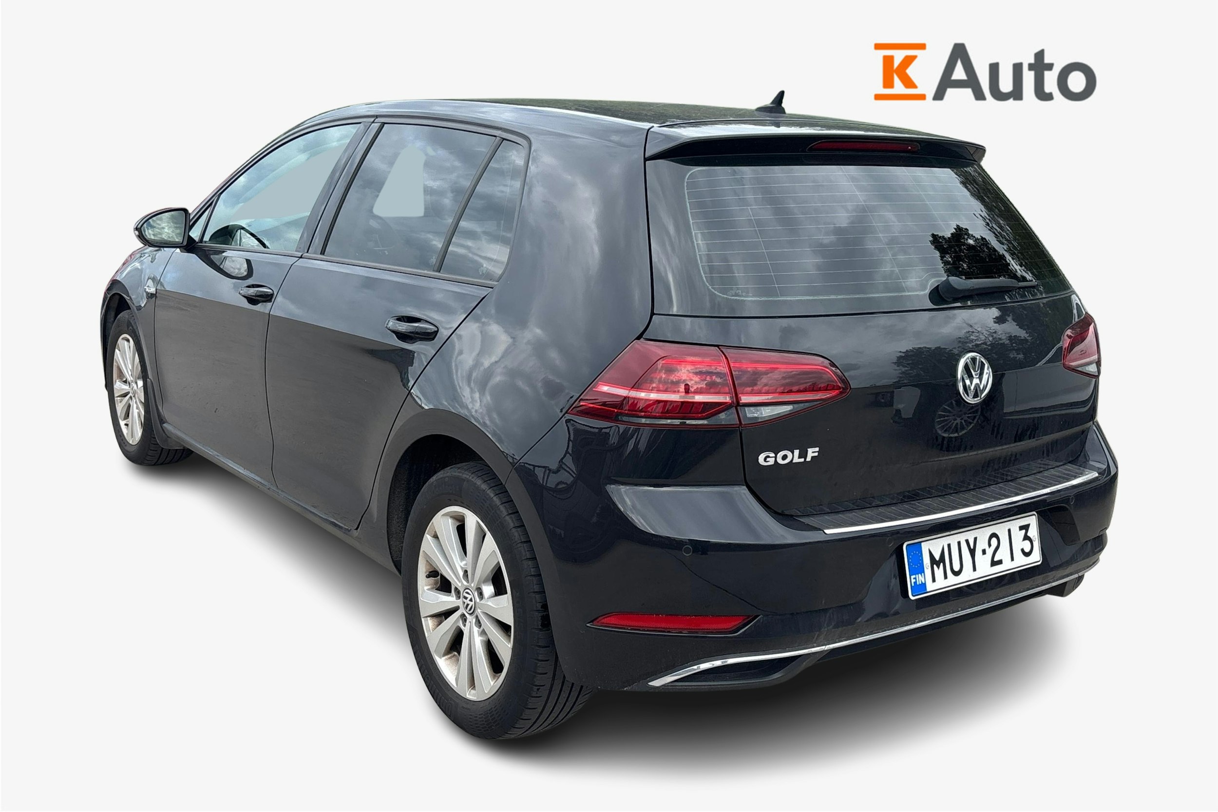 musta Volkswagen Golf 2020 kuva 2.