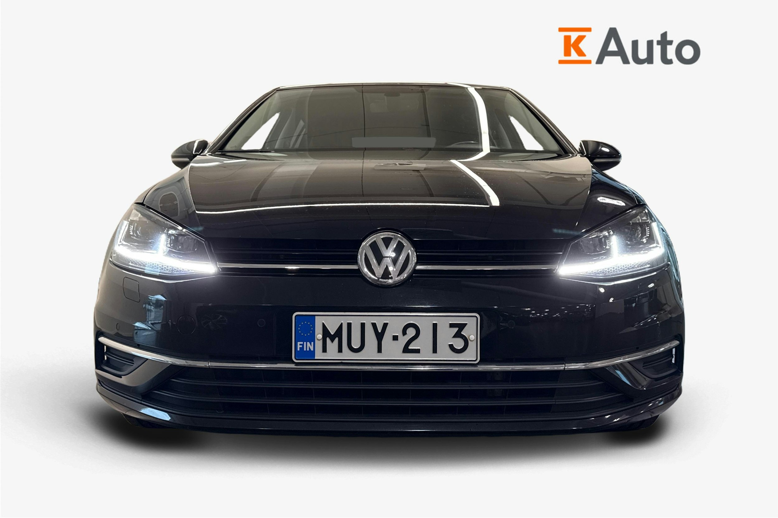 musta Volkswagen Golf 2020 kuva 5.